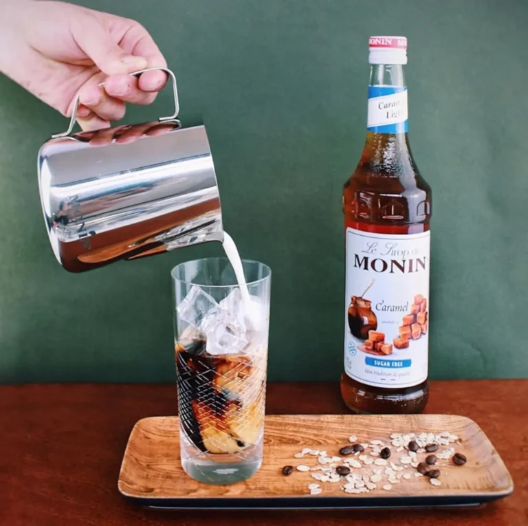 MONIN Premium Caramel Sugar Free Syrup 1L for Coffee and Cocktails